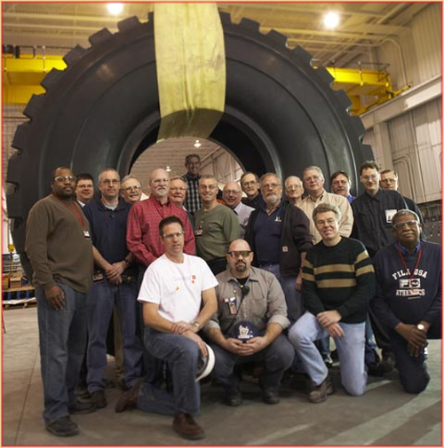 Титан начинает в США выпуск 63-дюймовых промышленных шин 